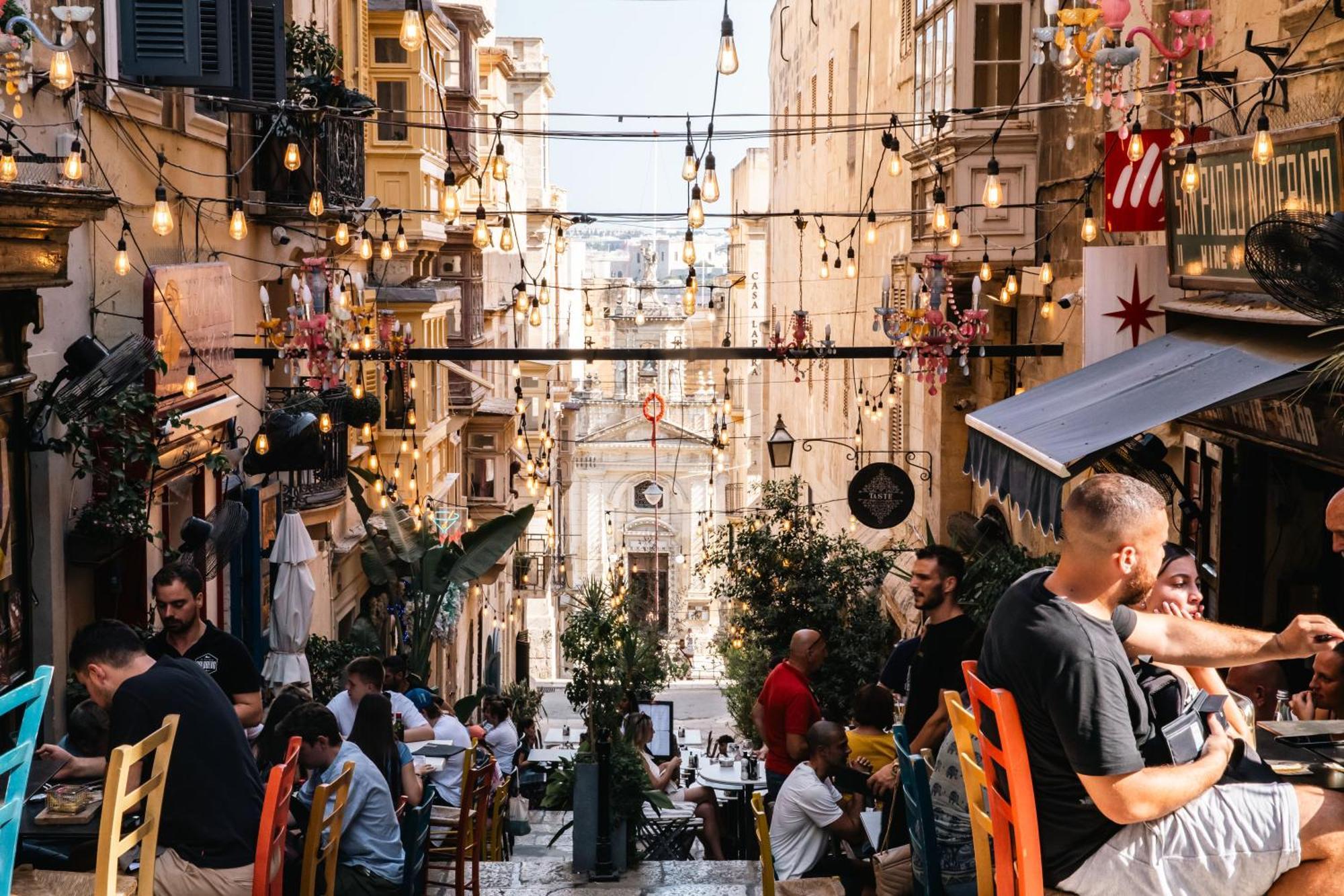 Valletta Waterfront 2 Beds Flat By Arcobnb Floriana Esterno foto