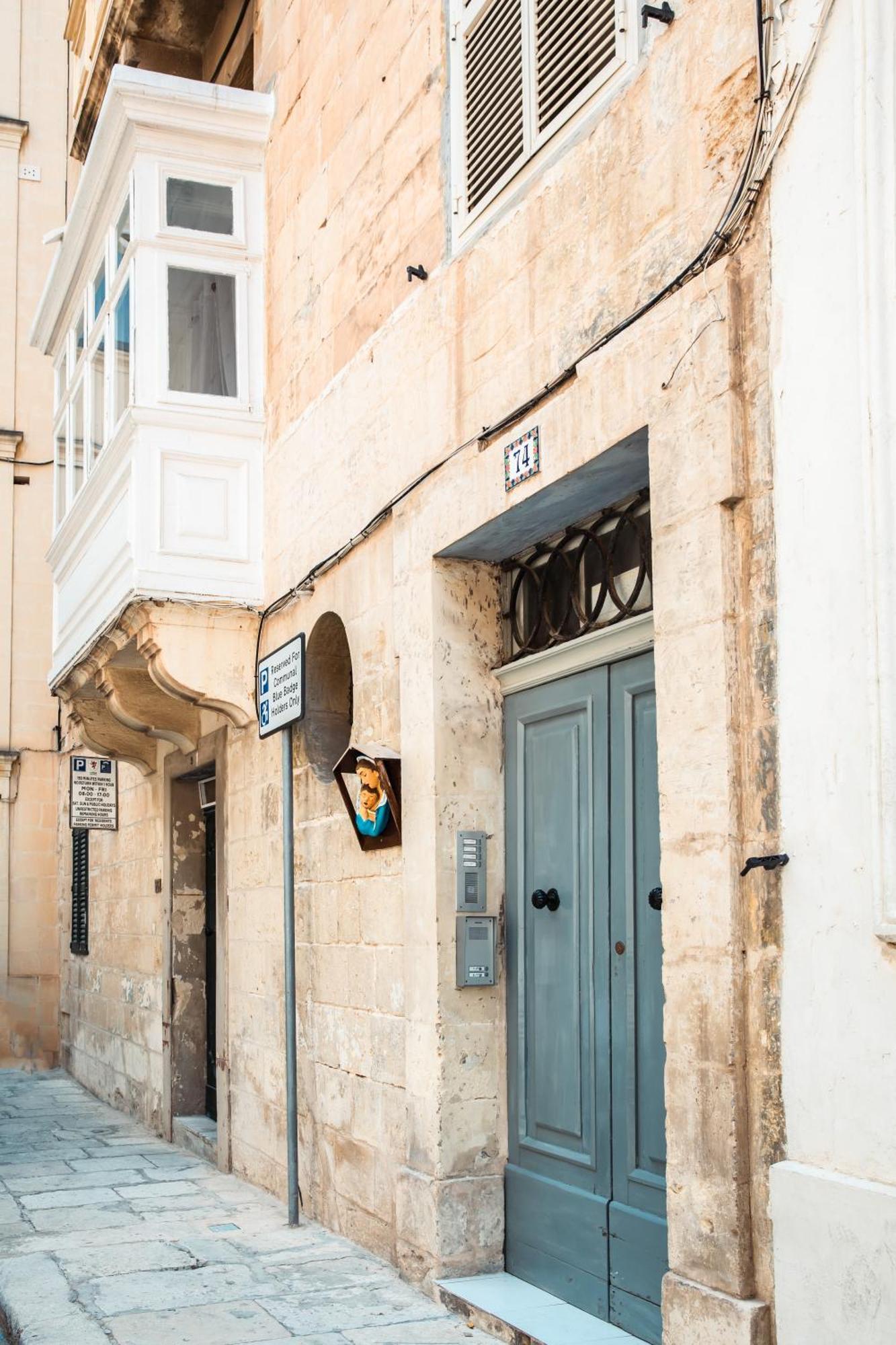 Valletta Waterfront 2 Beds Flat By Arcobnb Floriana Esterno foto